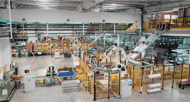 行業(yè)首座“燈塔”點(diǎn)亮黃島 海信日立工廠引領(lǐng)技術(shù)開發(fā)新范式